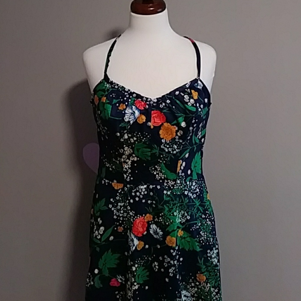 Vintage 70's/80's cotton floral dress